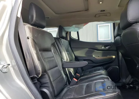 2019 GMC Acadia Denali z USA, uszkodzony, nr VIN 1GKKNXLS6KZ126415